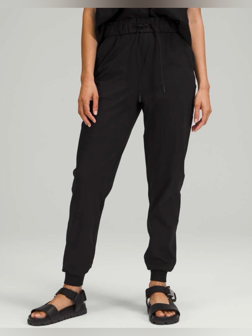 LULULEMON Black Stretch High Rise Joggers